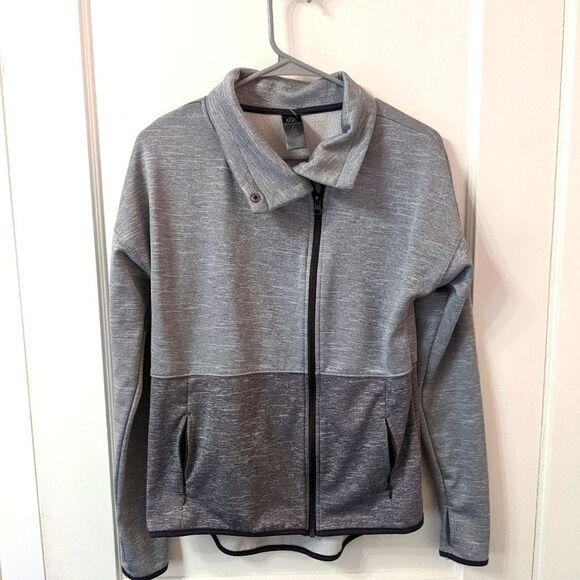 Champion zip up sweatshirt with pockets - Picture 1 of 3